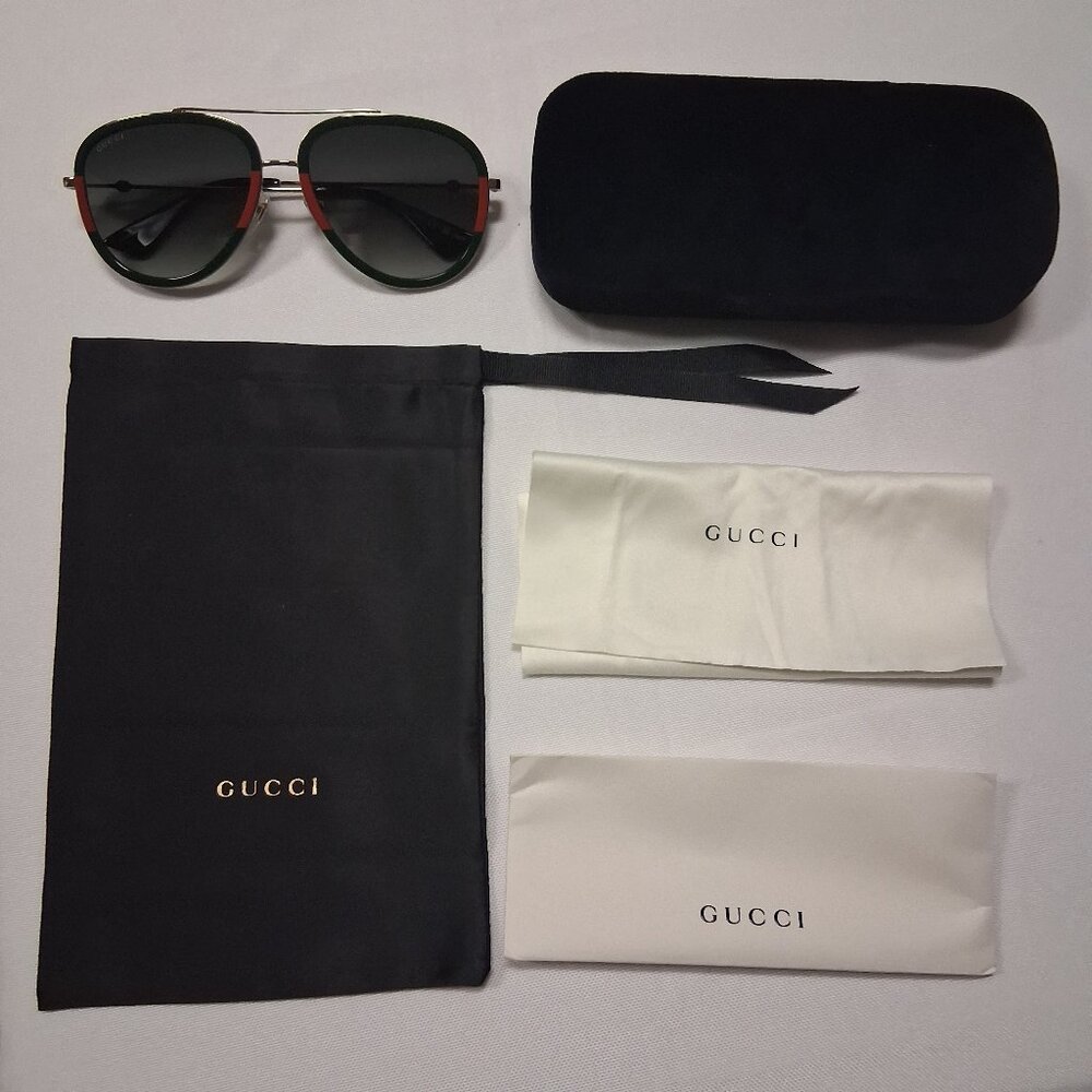 Gucci Pilot Urban Web Block Aviator Sunglasses – Gold/Green – GG0062S-003-57 - Picture 2 of 11
